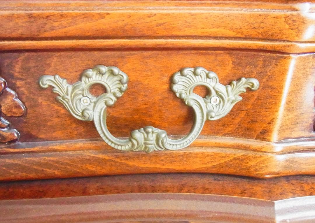 ３段チェスト　 イタリア製 　クラウディオ サオンチェッラ