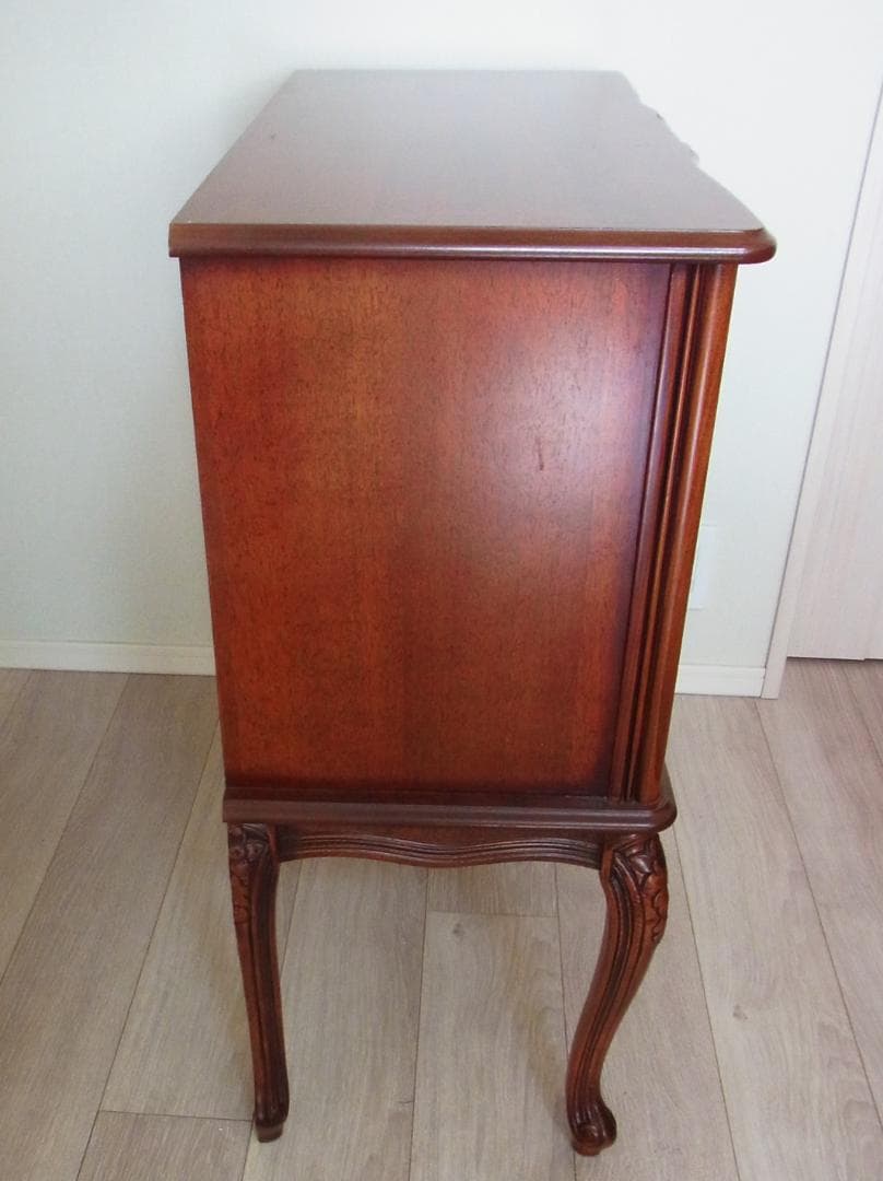 ３段チェスト　 イタリア製 　クラウディオ サオンチェッラ