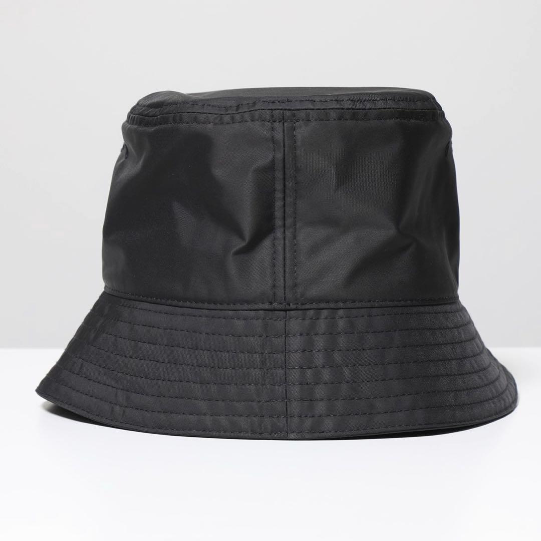 ヴァレンティノガラヴァーニバケットハット