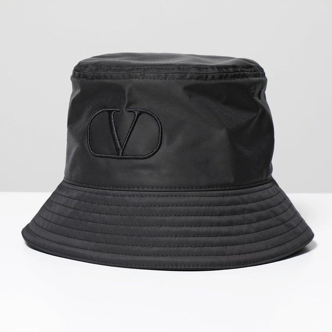 ヴァレンティノガラヴァーニバケットハット