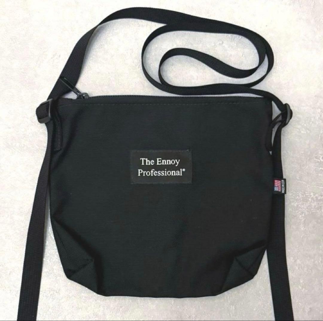 専用　サコッシュ　スタイリスト私物　バッグパック　バッジ付き　USA製