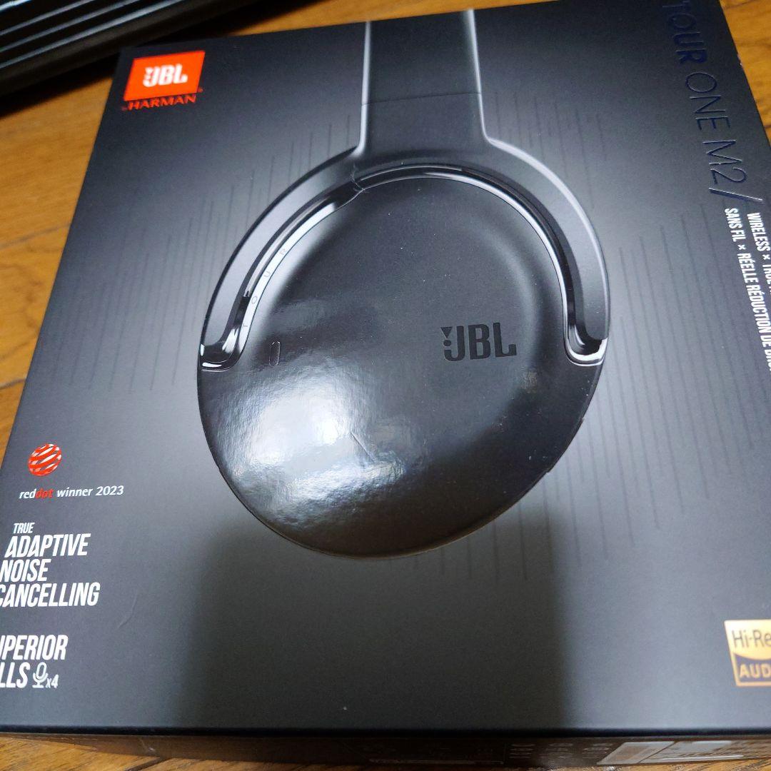 JBL TOUまR ONE M2 ブラック（ワイヤレスヘッドホン)