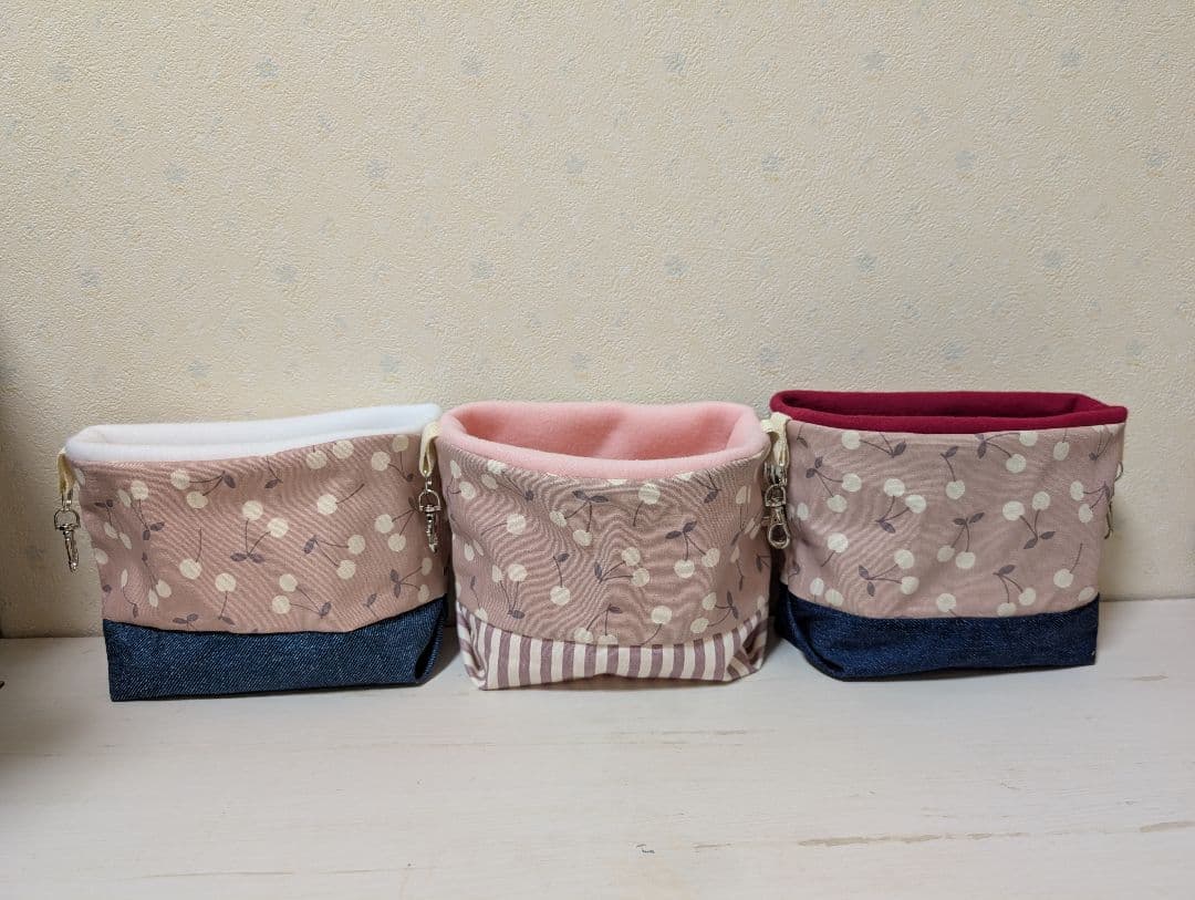 【かりん】モモンガポーチ