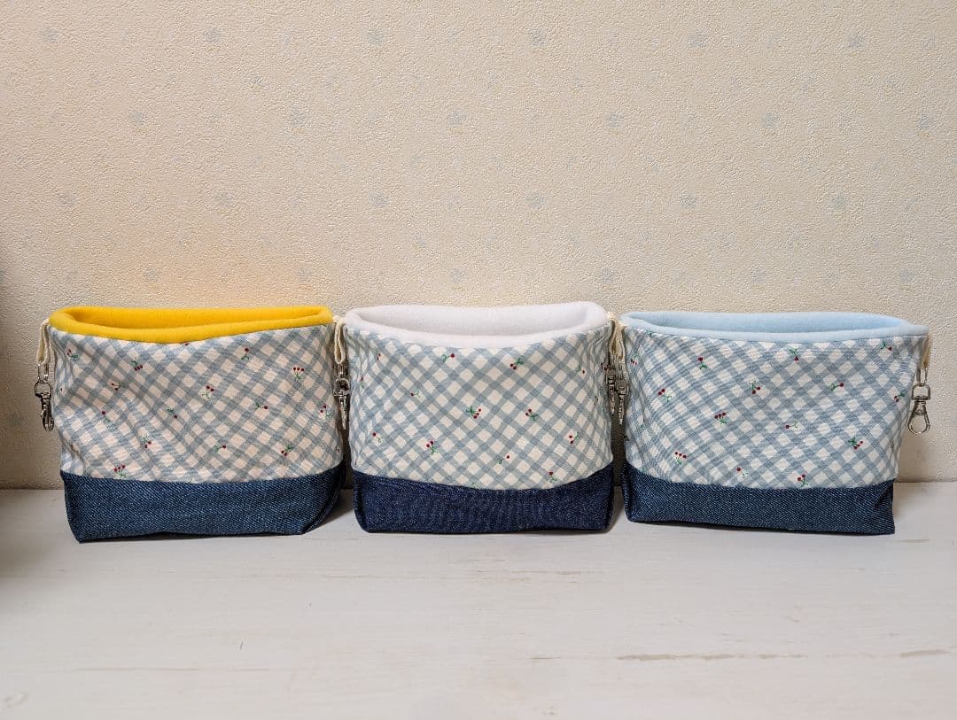 【かりん】モモンガポーチ