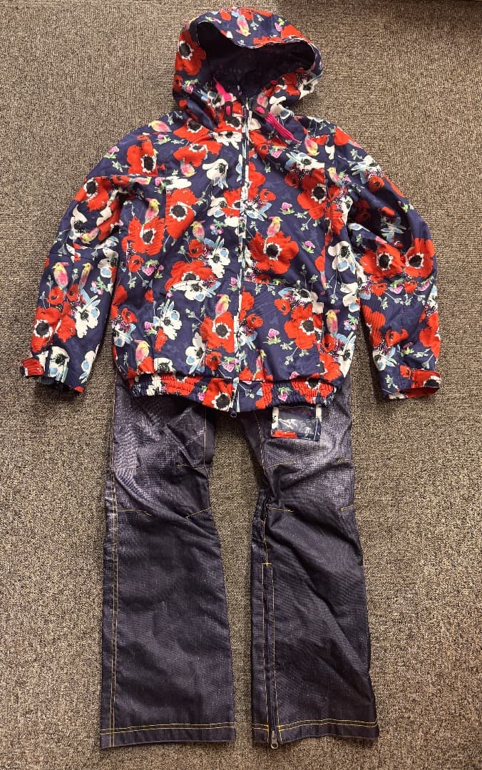 ScoLar　スカラー　スノーボードウェア　上下セット　花柄　ジャケット　パンツ