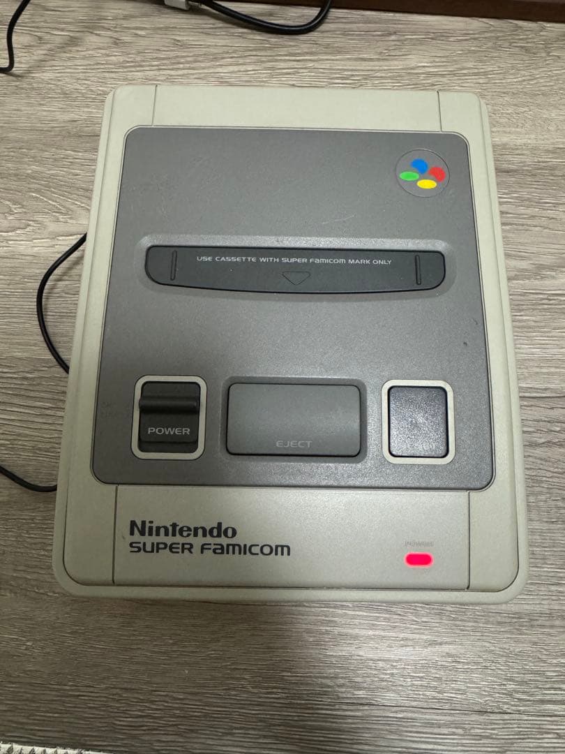 スーパーファミコン 本体　カセット9本付き