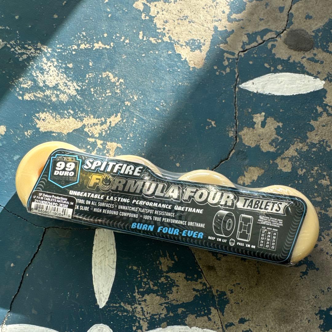 Spitfireスピットファイアフォーマル4タブレット54mm99a定価9130