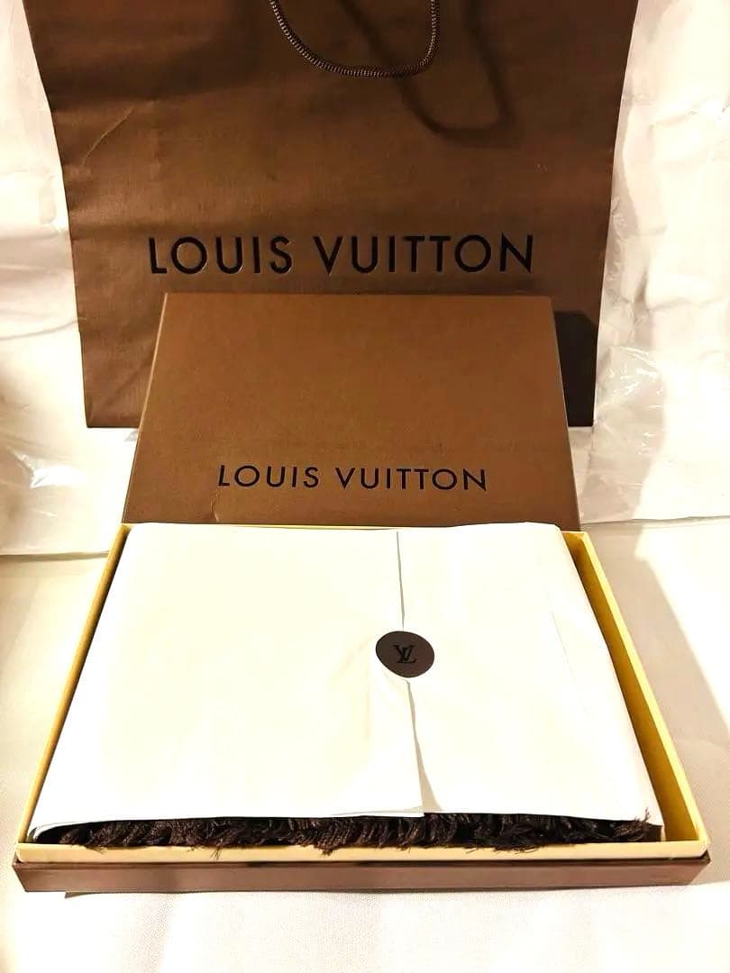 ルイヴィトン　大判ショール　ストール　モノグラム　新品未使用