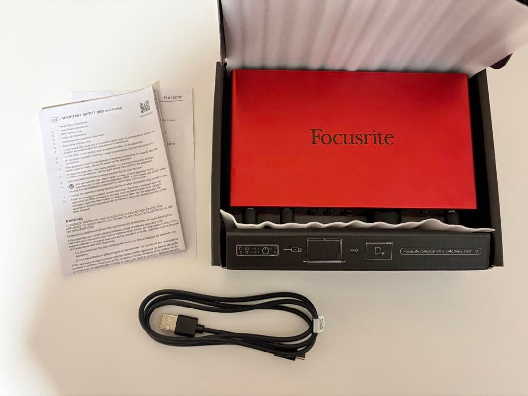 Focusrite Scarlett 2i2第4世代 オーディオインターフェイス