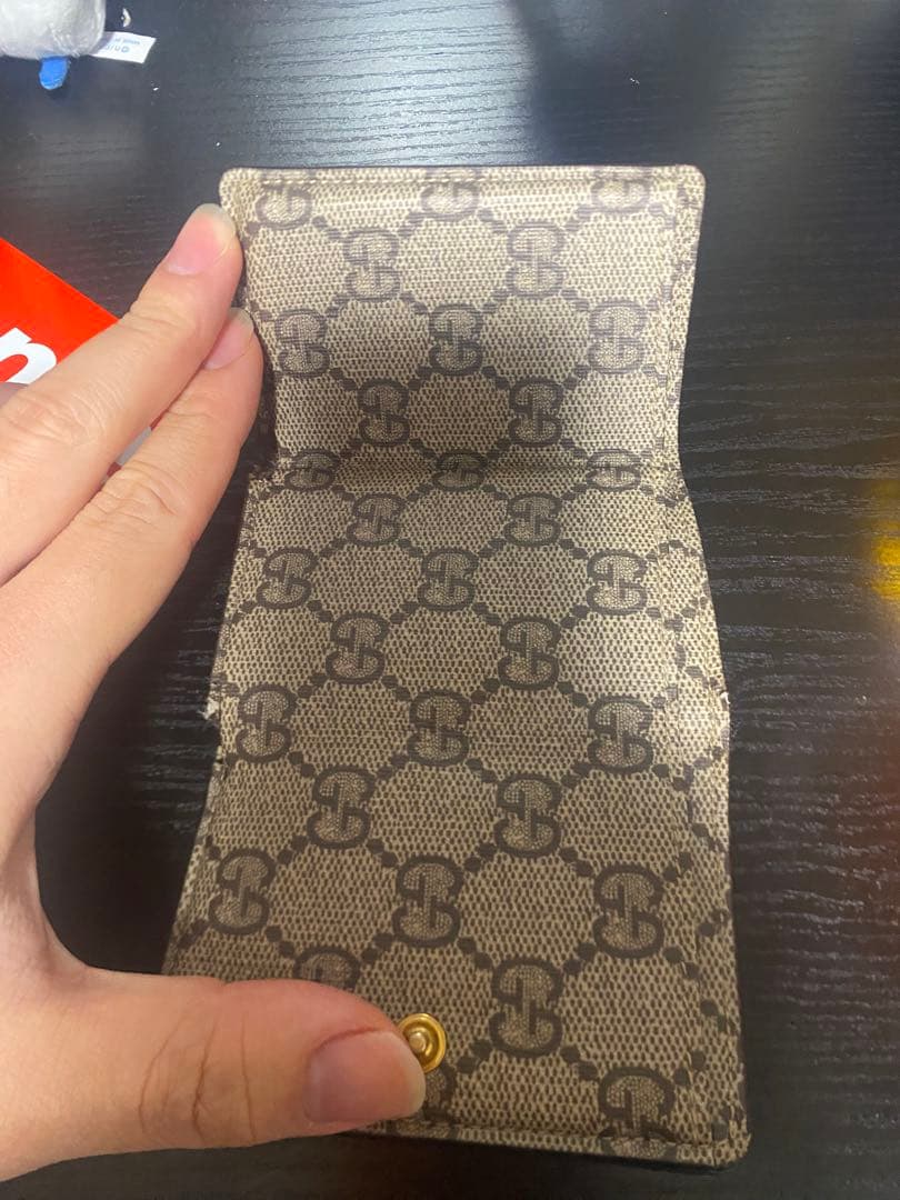 小物 gucci balenciaga