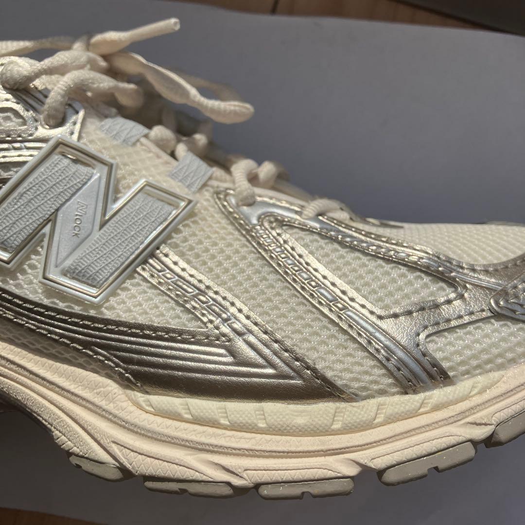 スニーカー　 U1906RCN　1906R （24cm）