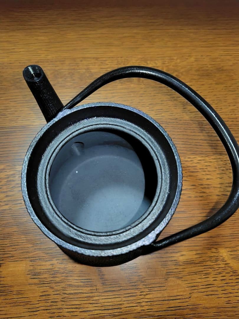 (株)及富　南部鉄器製 黒急須 ステンレスフィルター付き