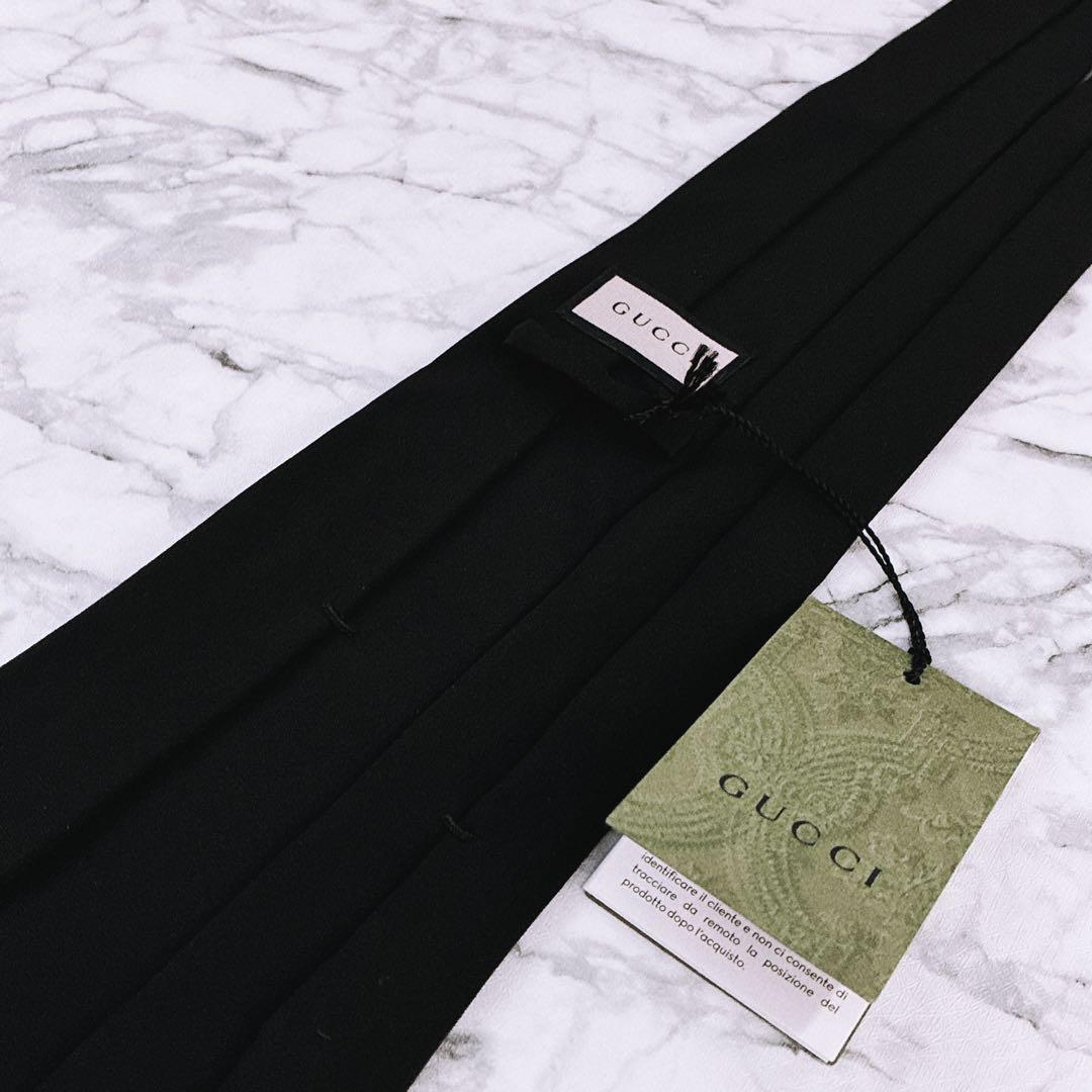 ✨未使用箱付きタグ付✨GUCCI 現行タグ　ソリッド　ブラック　ネクタイ