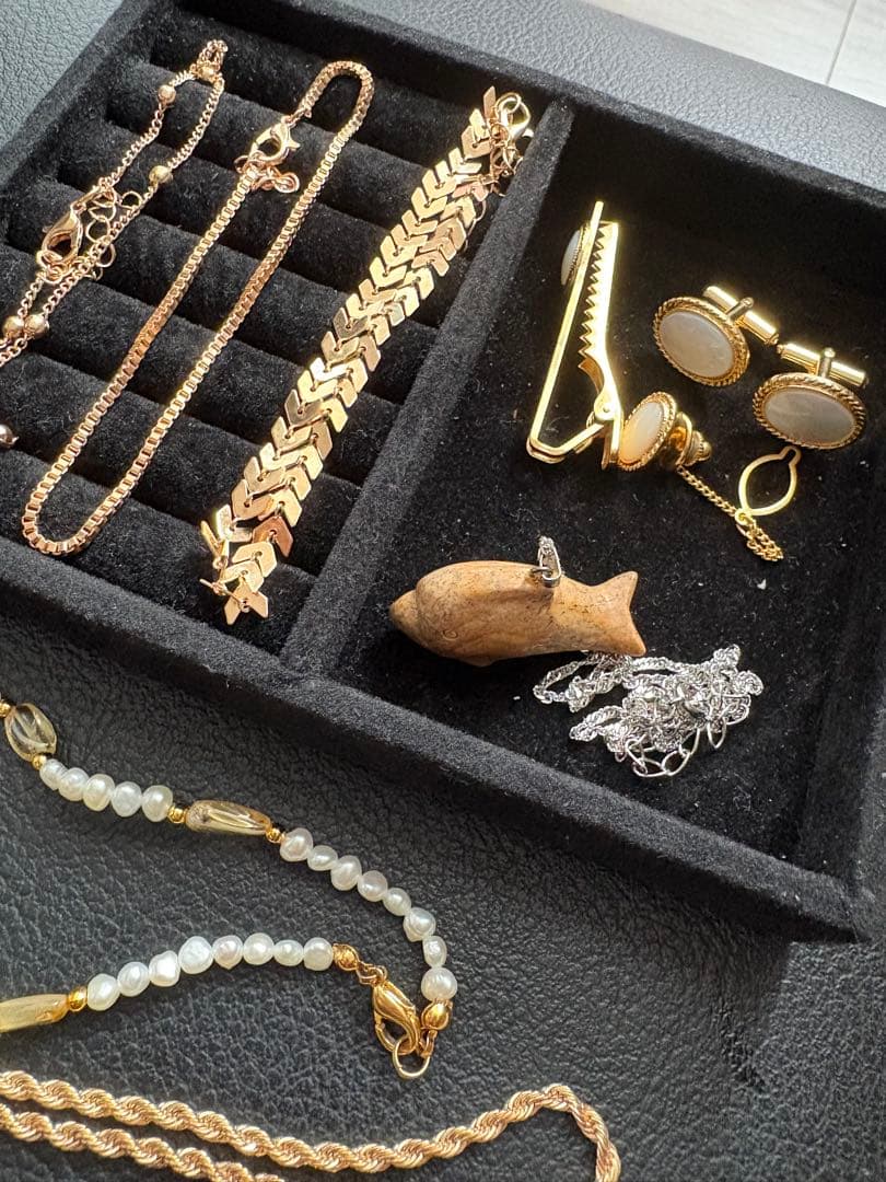 ラ*ク様 遺品整理生前整理アクセサリーまとめ売り