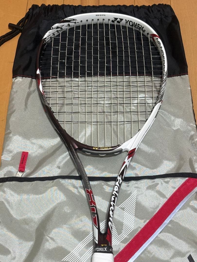 YONEX ナノフォース8v