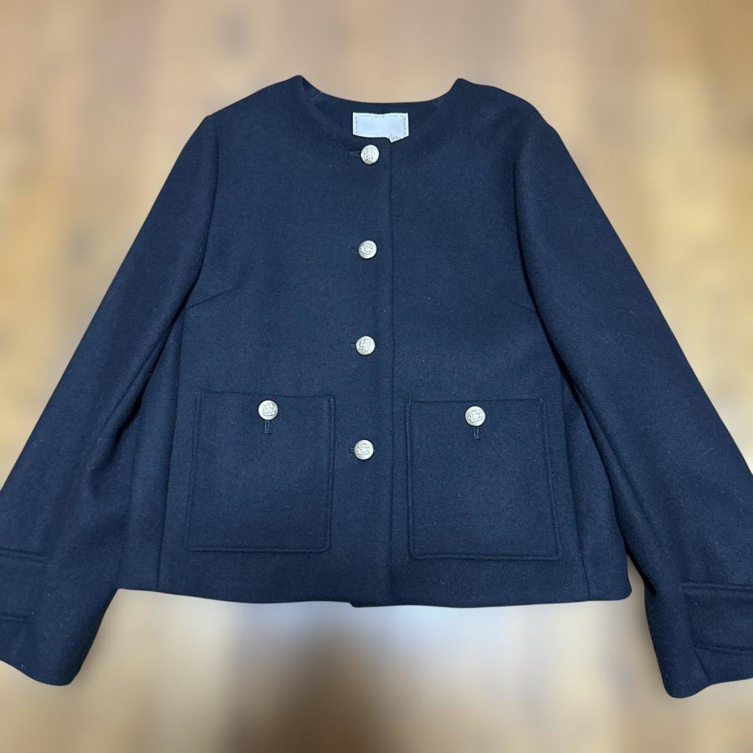 アプワイザーリッシェ　ノーカラーショートコート　2 黒　ジャケット　未使用　金釦