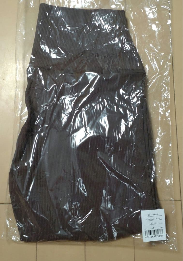 【匿名配送】【新品未使用】SUKALA ヨガ リブトレンカレギンス Lサイズ