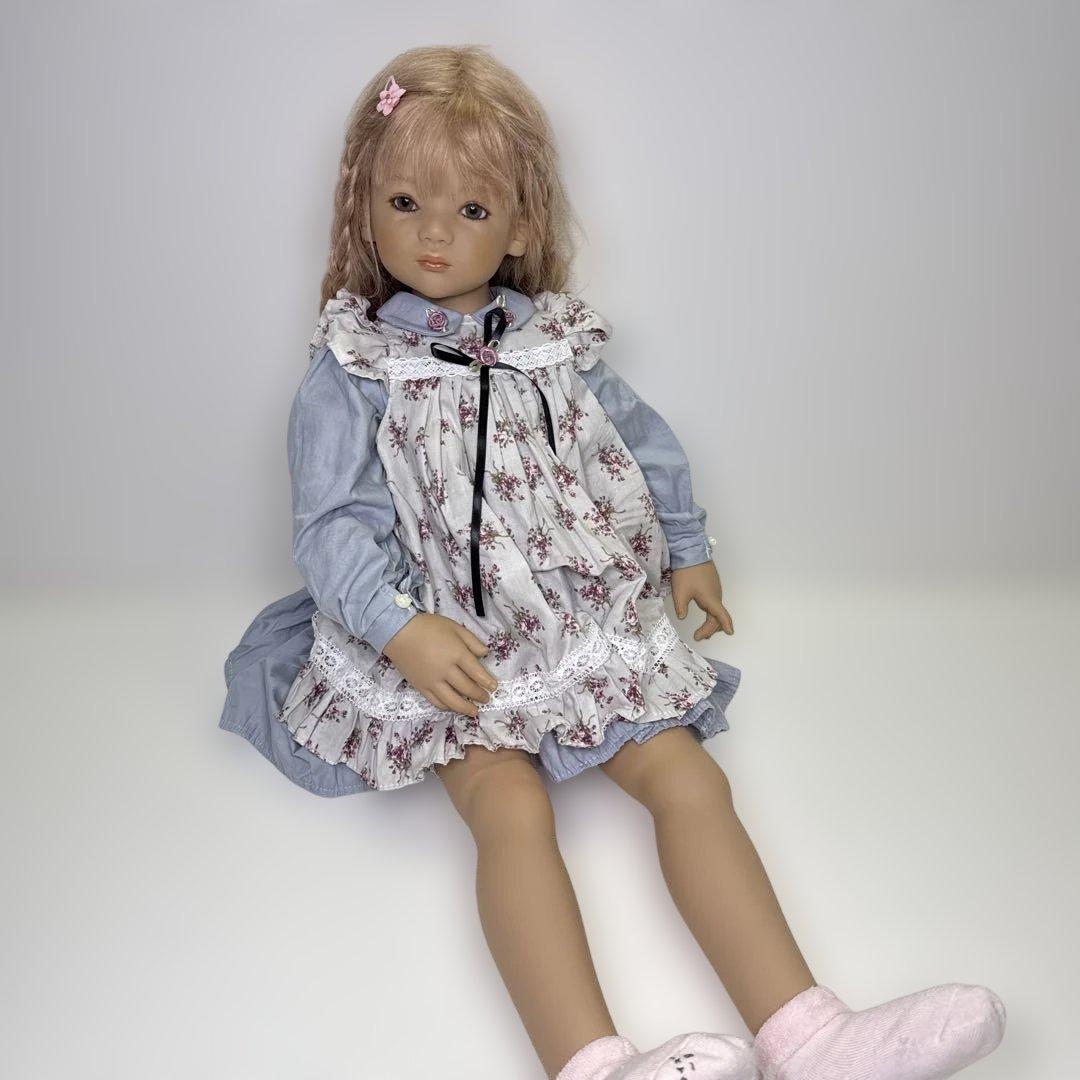 【貴重】リボーンドール アネッテドール 抱き人形