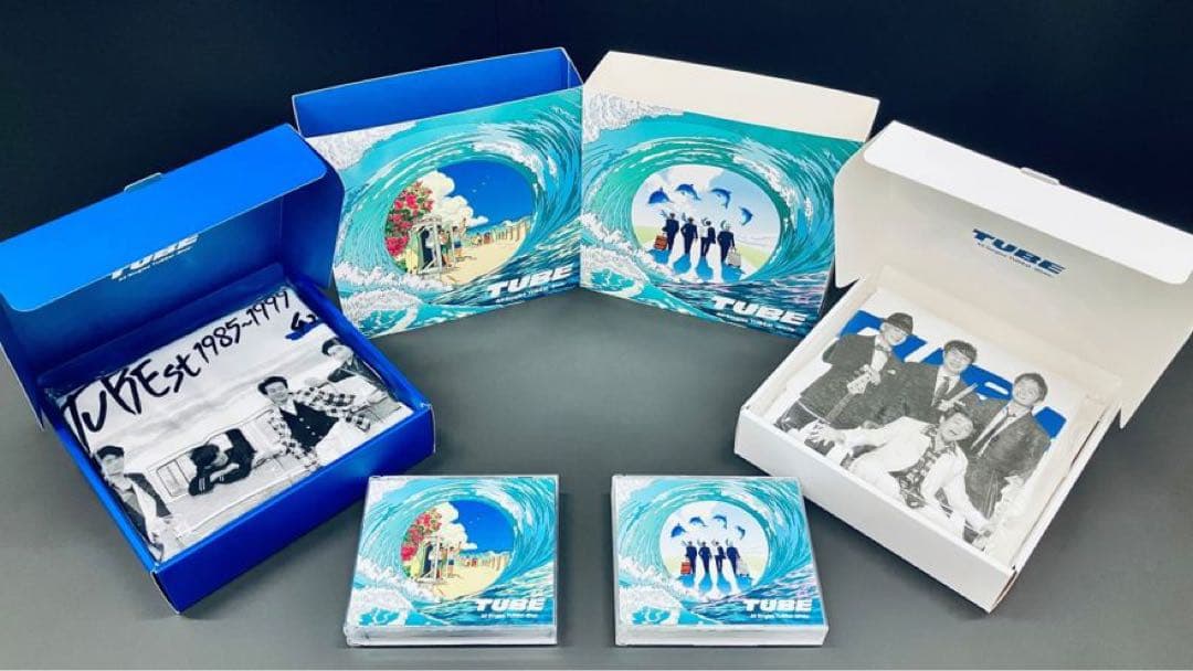 All Singles TUBEst -Blue--White- 初回生産限定盤