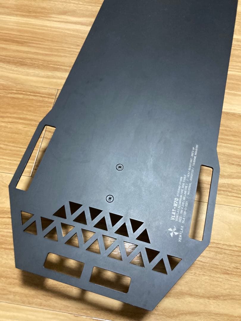 VENTLAX VLAT-M70 焚き火サイドテーブル ヴェントラックス