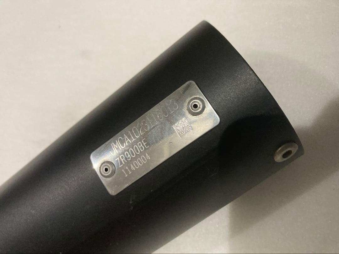 PMC ARCHI Z900RS 8BL 1ピースショート管マフラー　ブラック