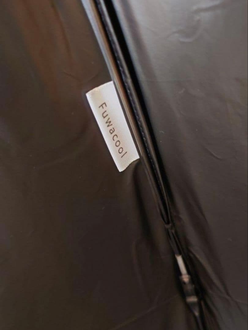 １、フワクール　晴雨兼用日傘　黒、ネイビー、フリル　ムーンバット