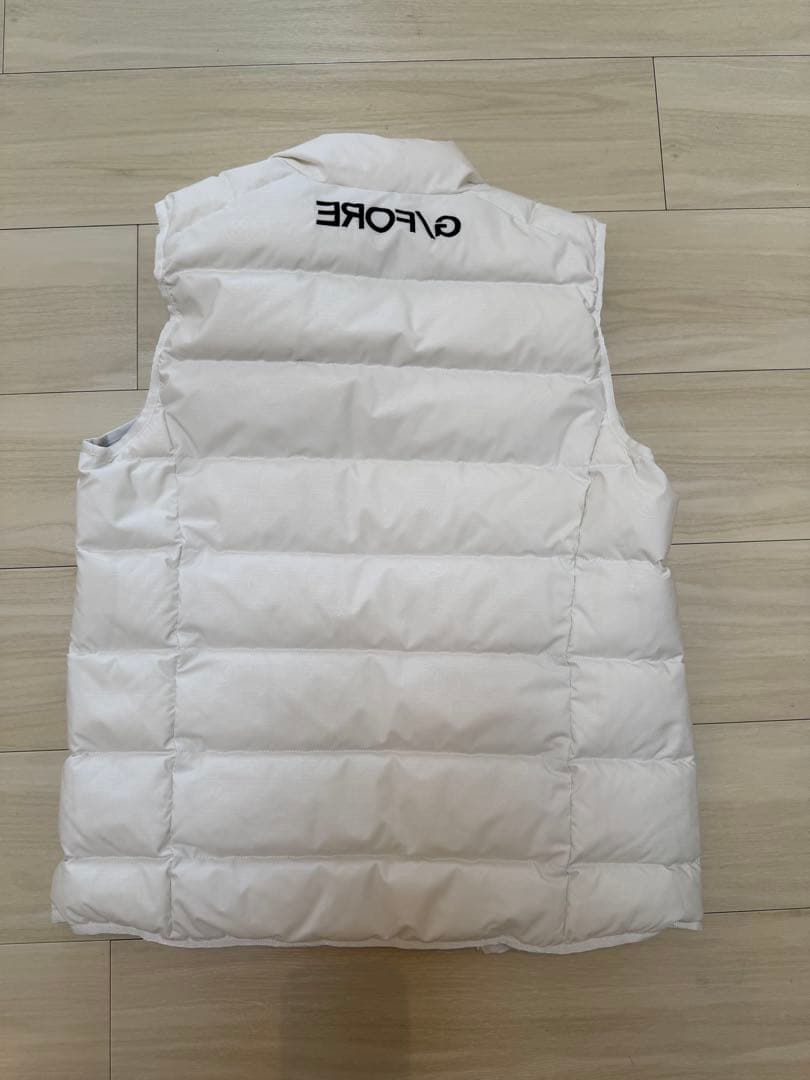 GFORE ホワイト ダウンベスト サイズ1001