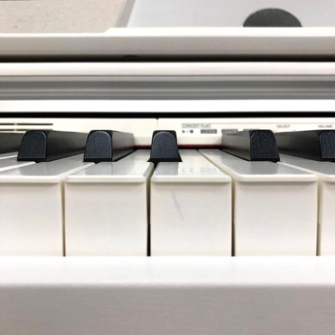CASIO カシオ　電子ピアノ　PX-770 ホワイト　88鍵盤 2020年製