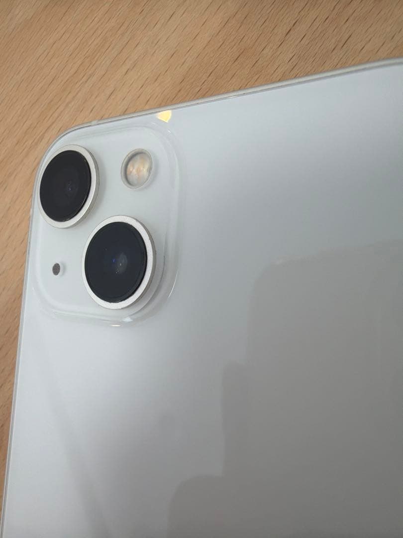 iPhone 13 本体 SIMフリー