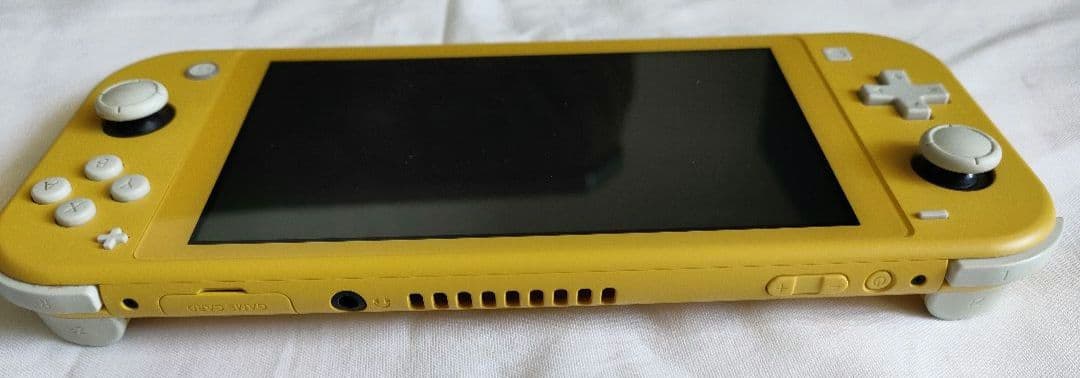 Nintendo Switch Lite　イエロー　本体のみ