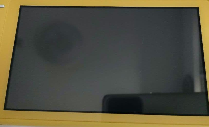 Nintendo Switch Lite　イエロー　本体のみ