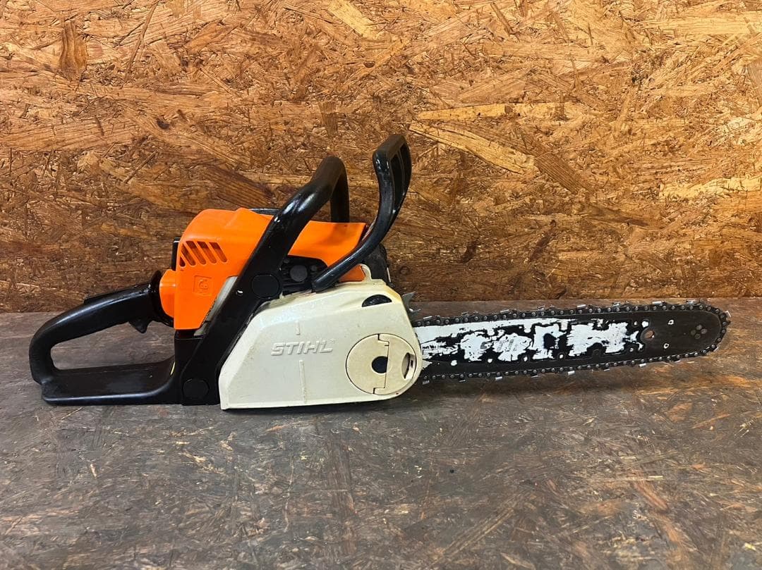 エンジンチェンソー　スチール　MS180C 11-21