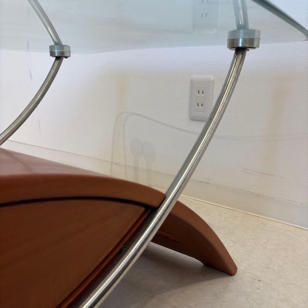 ガラス天板 ローテーブル　センターテーブル　デザイナーテーブル