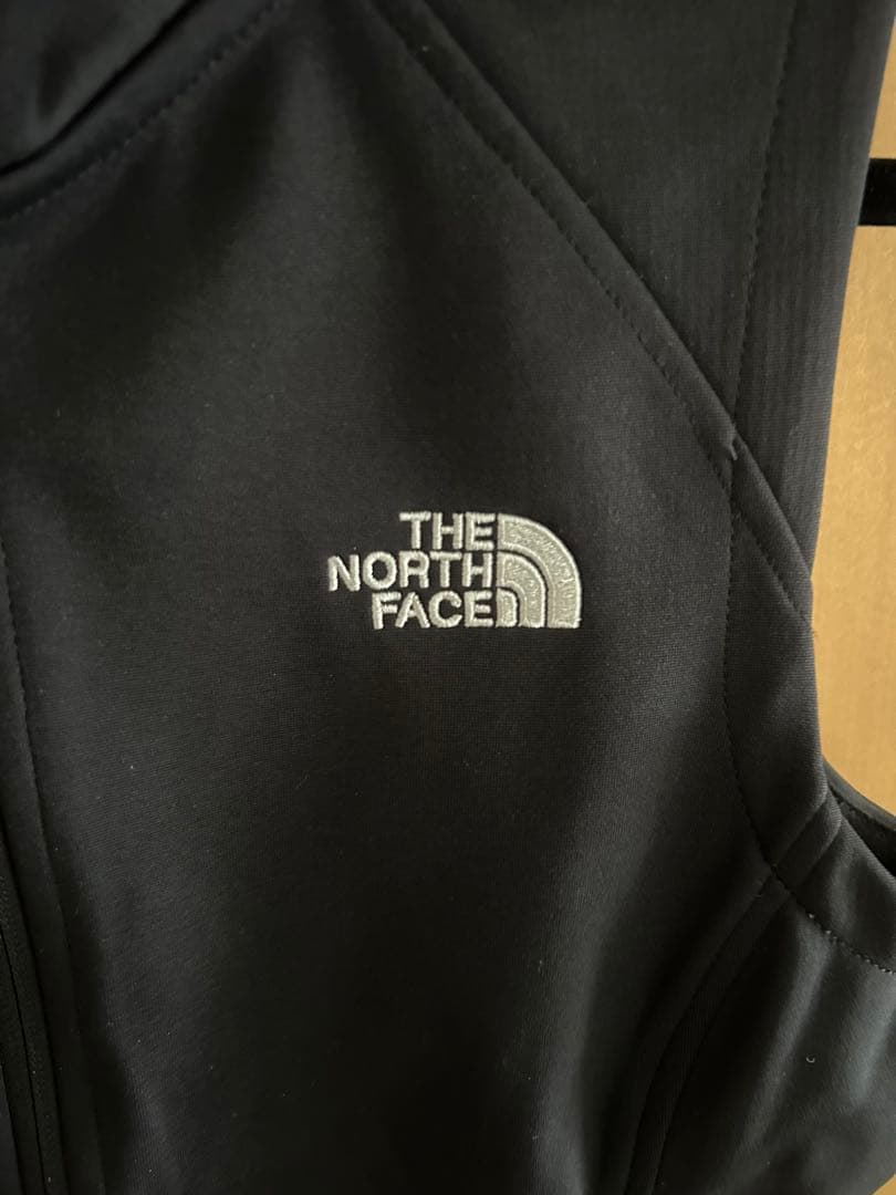れみゆあ　THE NORTH FACE ブラック ベスト