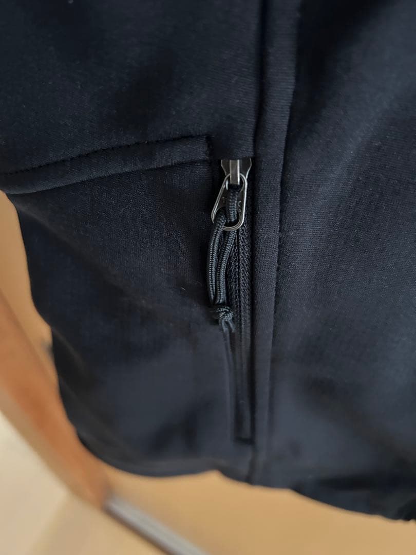 れみゆあ　THE NORTH FACE ブラック ベスト