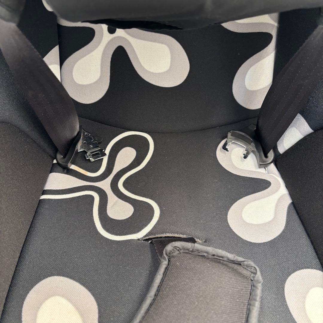 極美品　joie ジョイー チャイルドシート tilt チルト 新生児OK