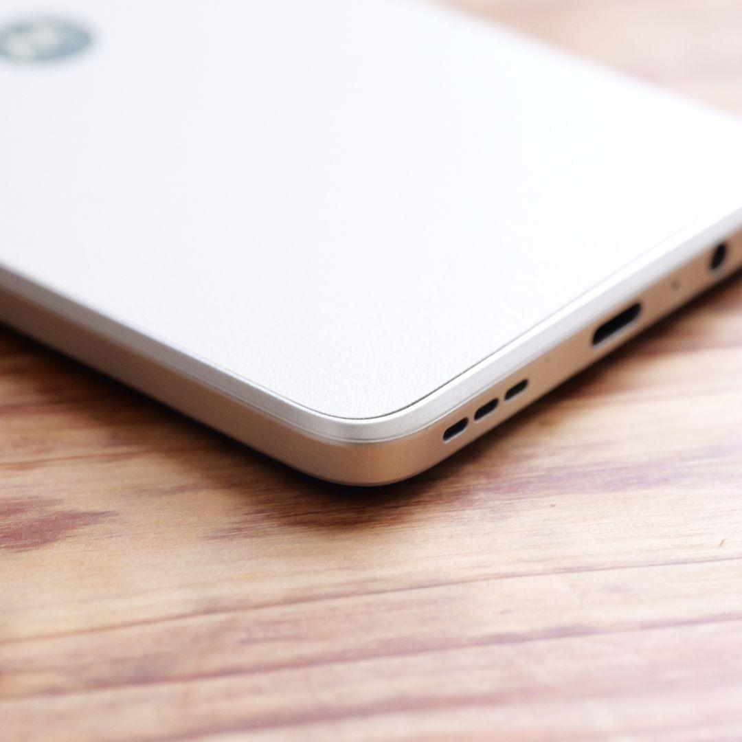 Motorola g64y　バニラクリーム　女性使用　美品