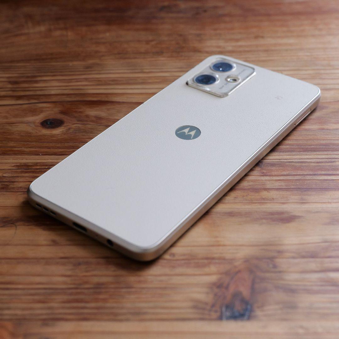 Motorola g64y　バニラクリーム　女性使用　美品