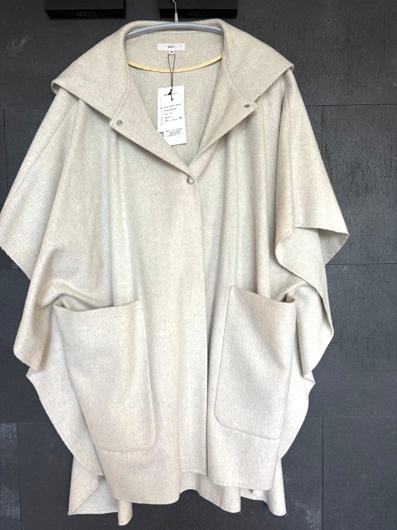 新品未使用　タグ付き　yori グレー ポンチョ 36