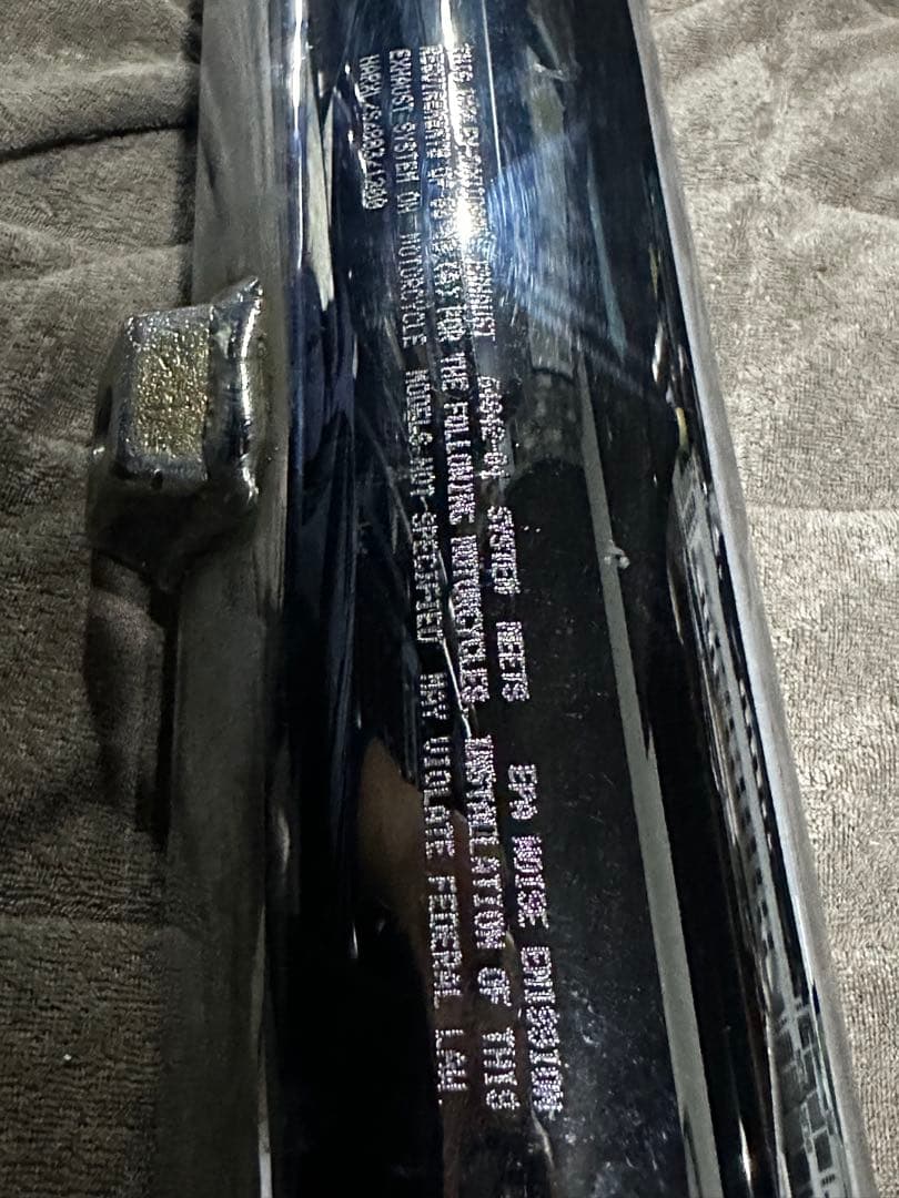 スポーツスター 北米マフラー パンチアウトなし 04-14 XL1200 883