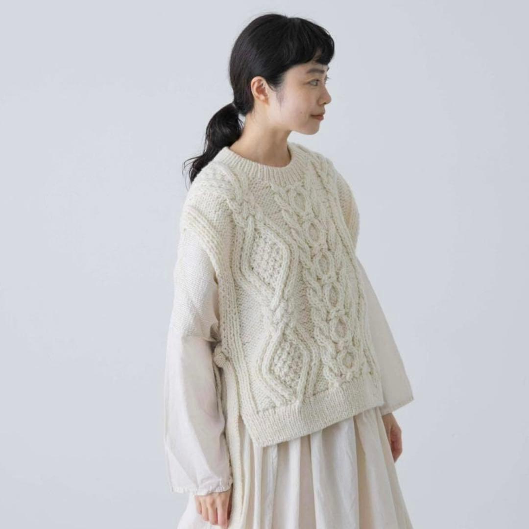 かぐれ　ペルーアランニットベスト　美品