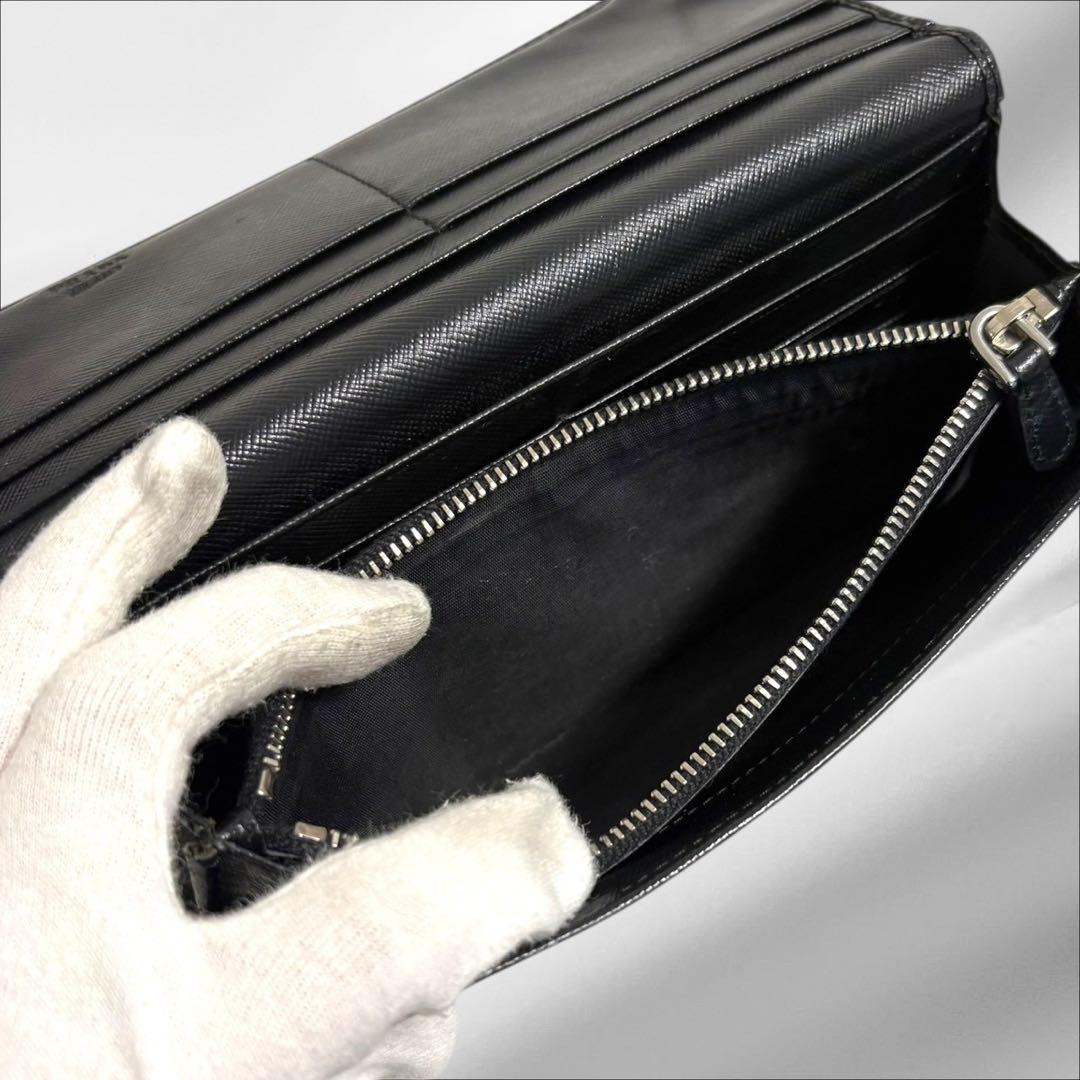 極美品✨PRADA プラダ 長財布 二つ折り財布 サフィアーノ ブラック 三角