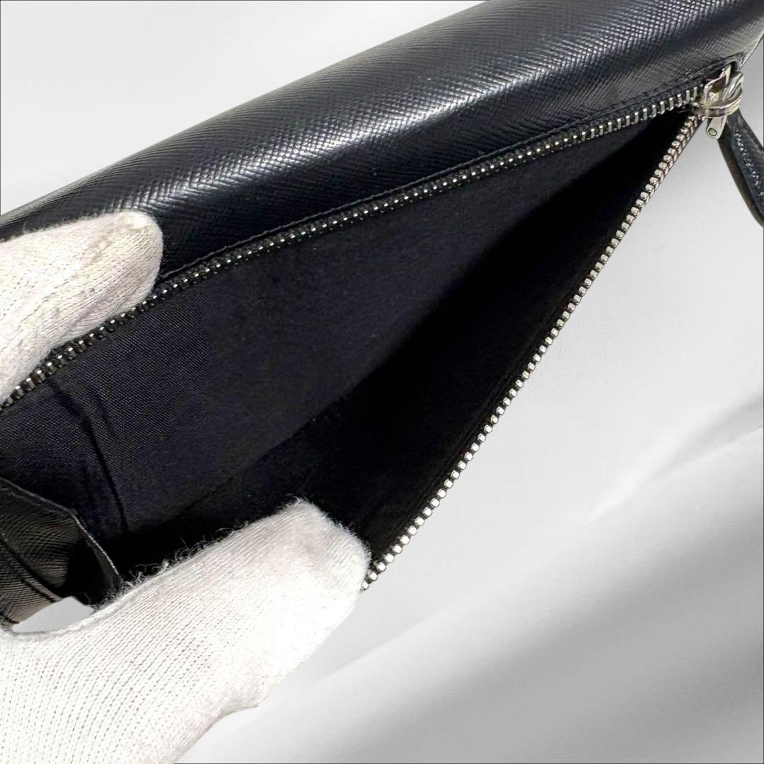 極美品✨PRADA プラダ 長財布 二つ折り財布 サフィアーノ ブラック 三角