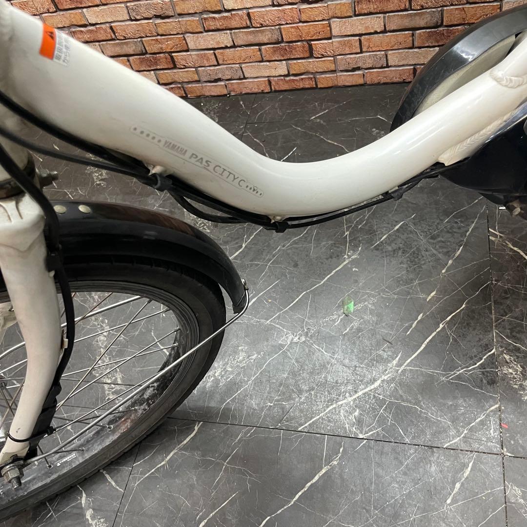 【76】電動自転車 YAMAHPAS City U ホワイト 20インチ