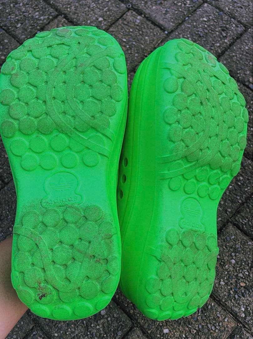 adidas 厚底 サンダル アディフォーム