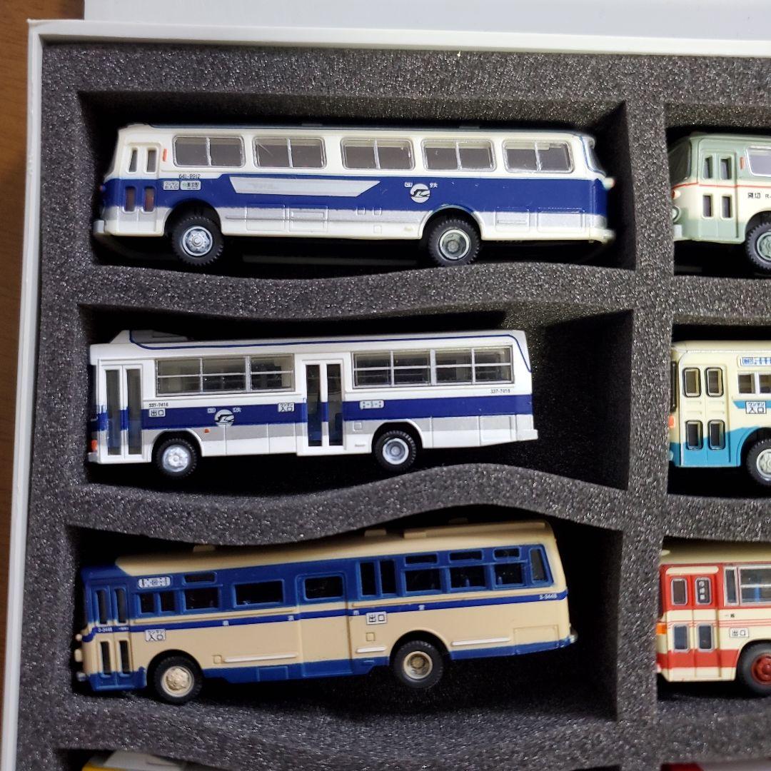 バスミニカー 25台セット 専用ケース付き