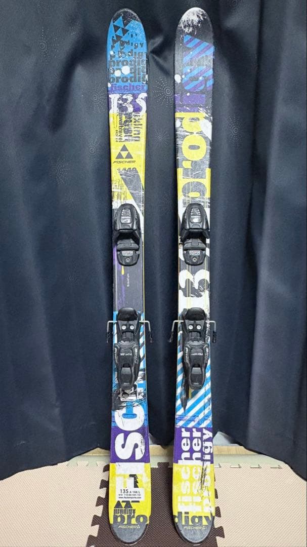 Fischer ツインチップ135 ジュニアフリースタイル