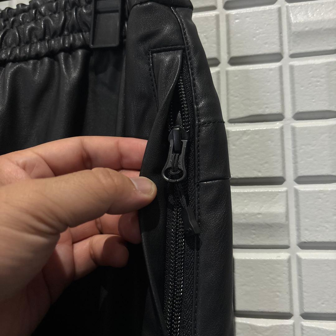 パンツ TECH SYNTHETIC SKIN WINDBREAKER PANTS M