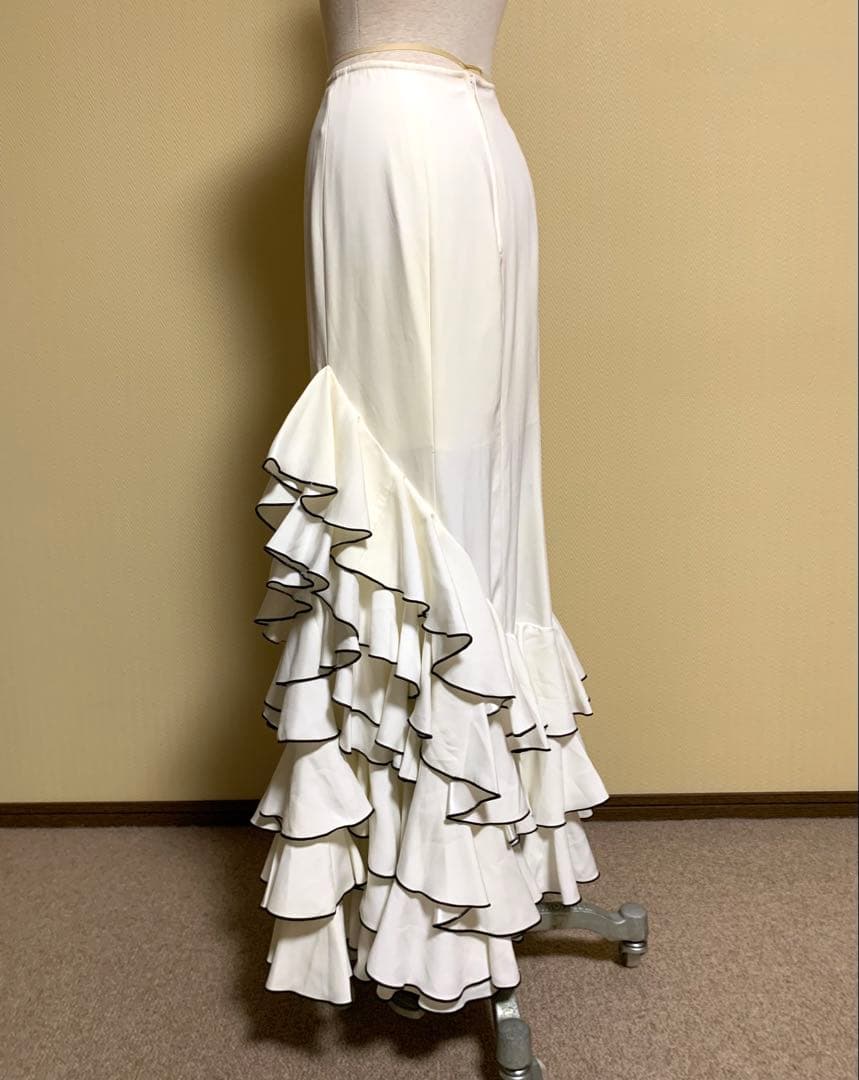 フラメンコ衣装　ソニアジョーンズ上下セット　ピンク✖️白　サイズS〜M