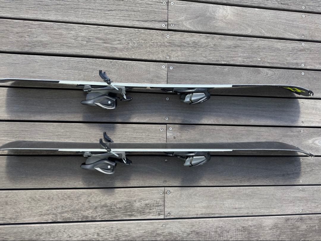 100cmスキー板ケース付き・ストック